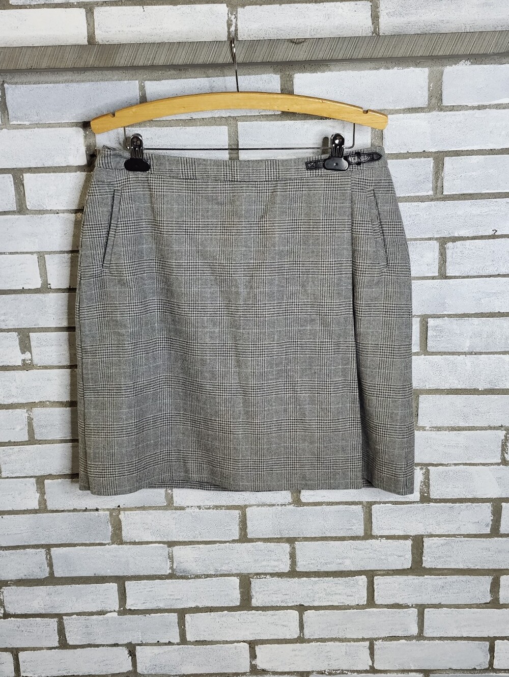 • L.L. Bean Women's Cotton Plaid Faux Wrap Short Skirt Size 14 Gray Multicolor